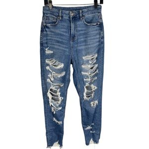American Eagle jeans size 4 long Curvy Mom jeans
